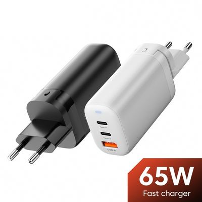 65W GaN 3 porte USB Type-c Travel Adapter per la ricarica ad alta velocità di più dispositivi