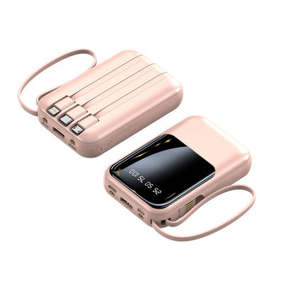 Socket Standard 10000mAh Mini Power Bank LED Display Power Charger con 4 cavi